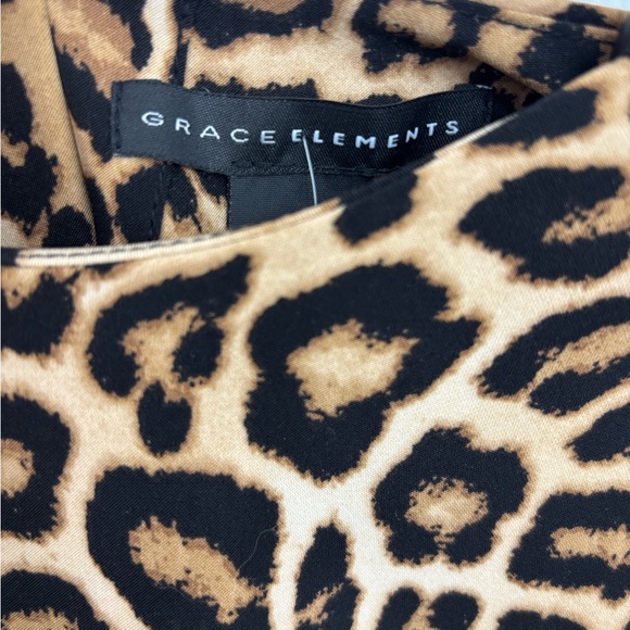 Grace Elements Leopard Print Bell Sleeve Top - Brown & Black - Picture 5 of 5